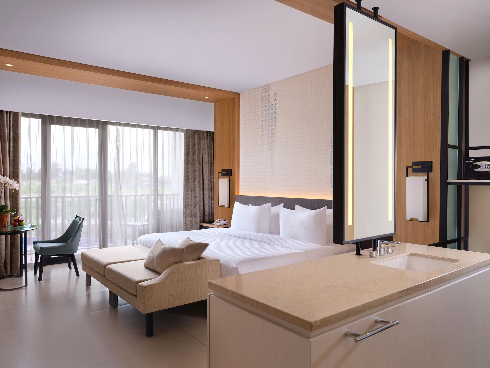 Hotel Santika Premiere Bandara Palembang Exterior foto